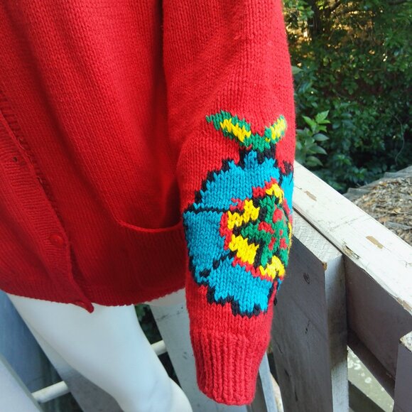VTG 80s Red Boho Chunky Knit Floral Cottagecore Twee Button Up Cardigan Sweater - Picture 8 of 9